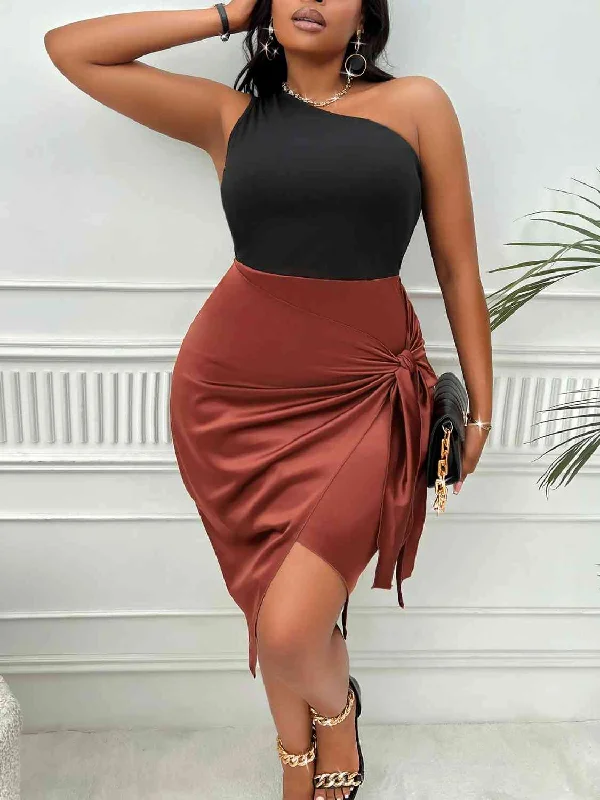 Plus Size One-Shoulder Sleeveless Tied Dress Dynamic Women's Moto