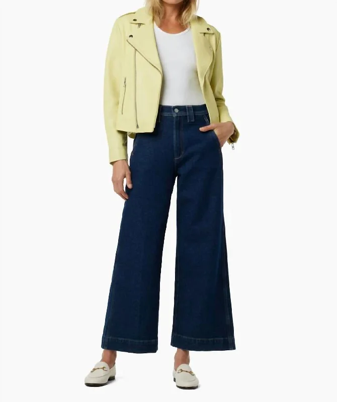 Avery Wide-Leg Jean In Levitate Australian Beach