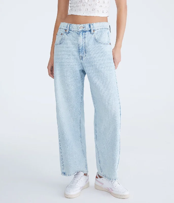 Aeropostale Mid-Rise Barrel Leg Jean Laid - back Women's Style