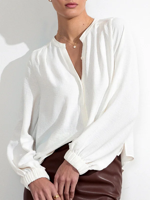 The Phoebe Blouse Bold Women's Animal Print
