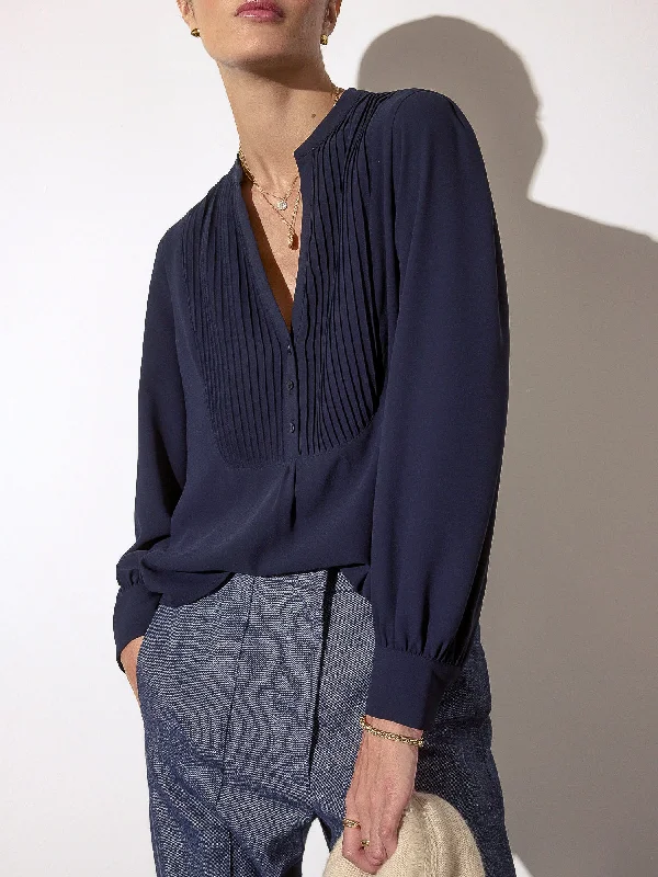 The Lora Blouse Minimalist Women's Casual