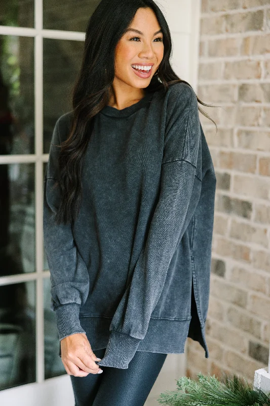 The Slouchy Black Pullover European