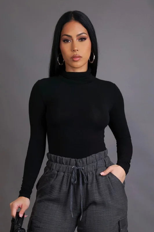 Coming In Hot Long Sleeve Top - Black Hip Women's Retro