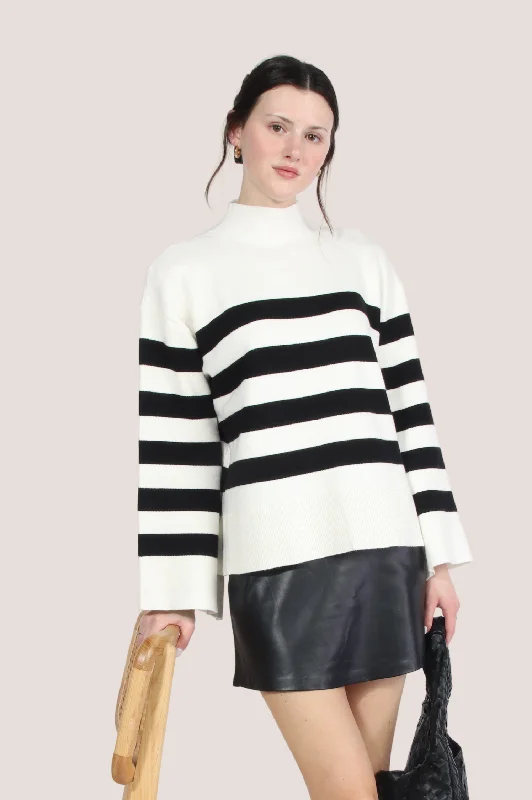 Clivia Striped Turtleneck Sweater Artistic Women's Avant - 