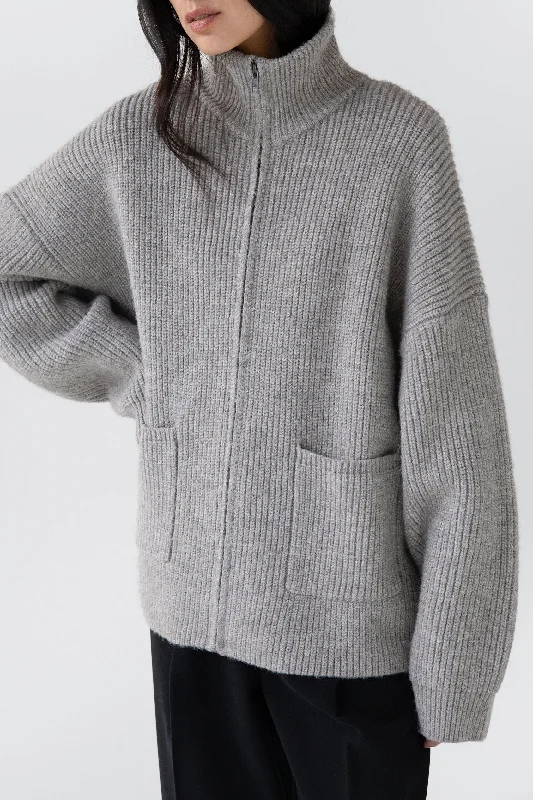 OVERSIZED ZIP-UP CARDIGAN Street