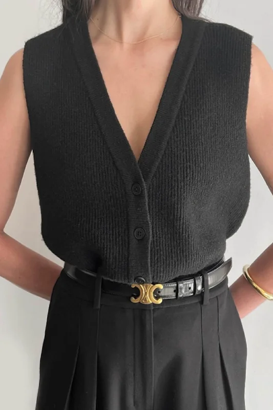 VEST CARDIGAN British Gentlewoman Style